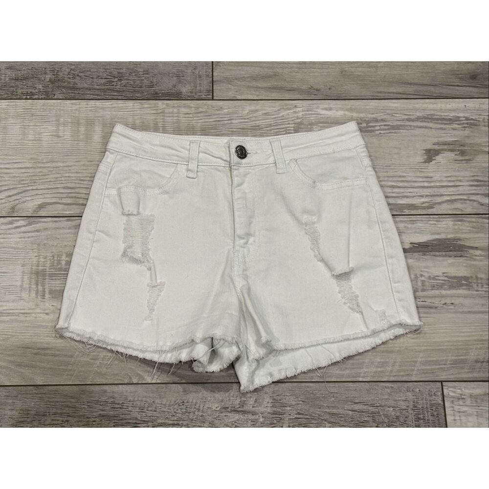 Almost Famous white jean shorts size 5